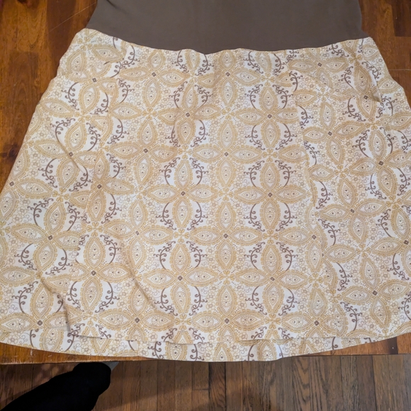 Columbia Dresses & Skirts - Columbia Cream and Brown A-Line Skirt